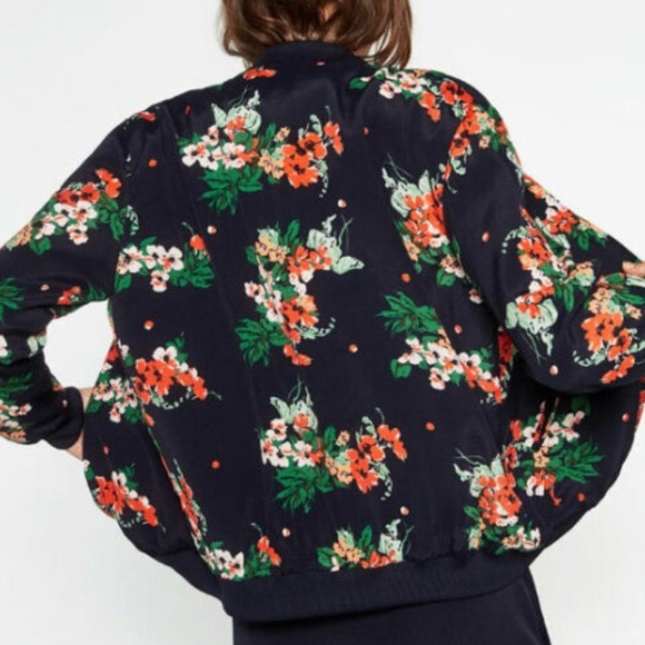 Zara Floral Bomber Style Jacket in Navy Blue Size Small Spring - Picture 2 of 10